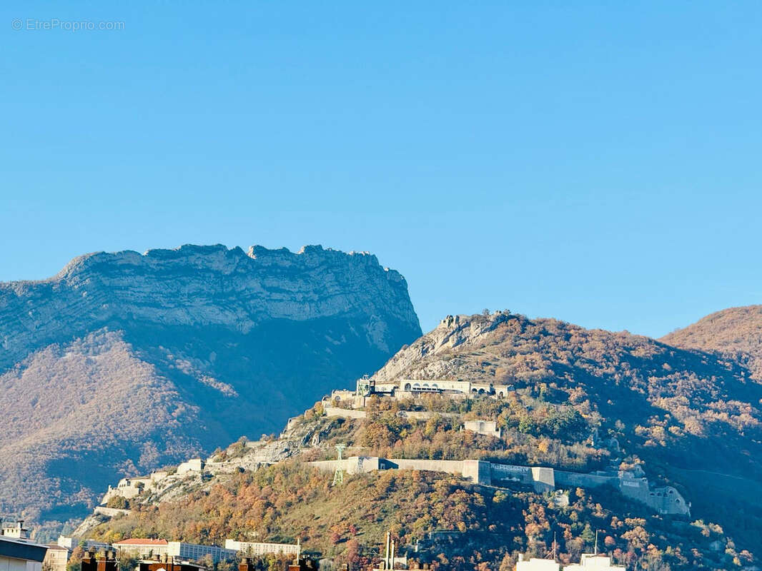 Grenoble  standing t5 120 m2 Vues magnifiques Belledonne + Vercors + Chartreuse - photo 6