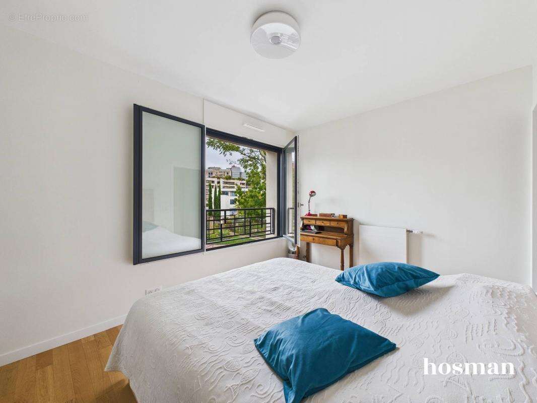 Appartement à LEVALLOIS-PERRET