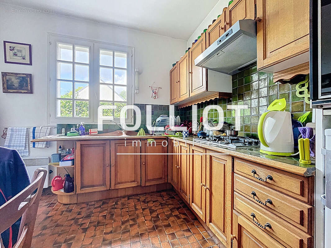 Maison à SAINT-DENIS-LE-GAST