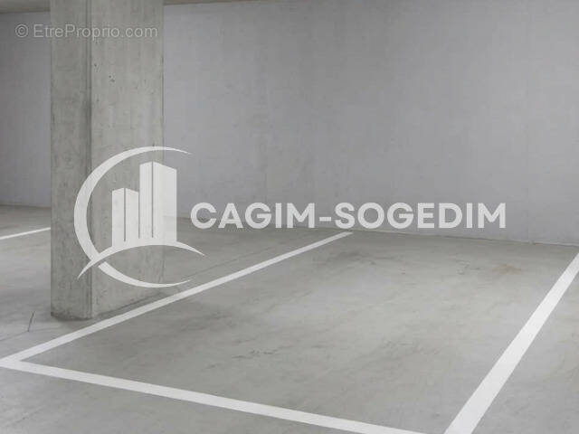 Parking à SAINT-LOUIS