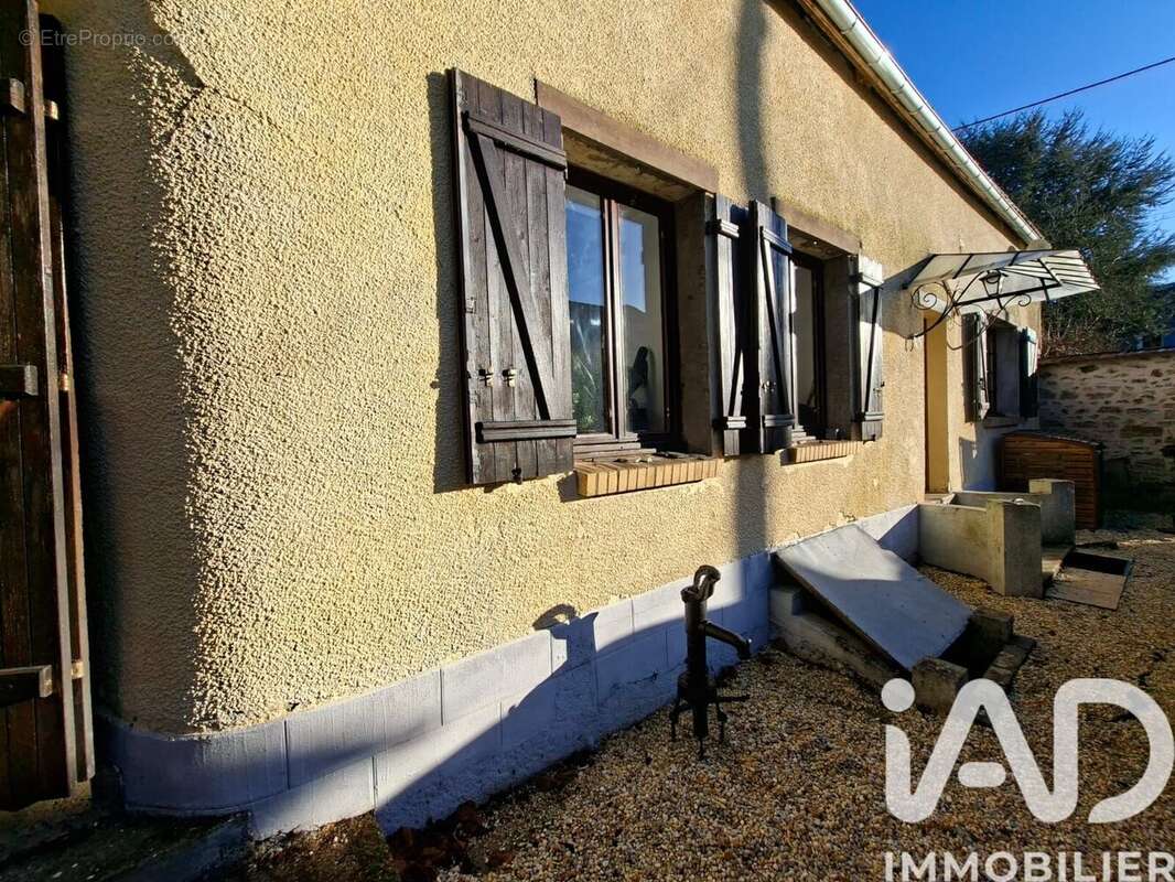 Photo 3 - Maison à SAINT-MARTIN-DE-NIGELLES