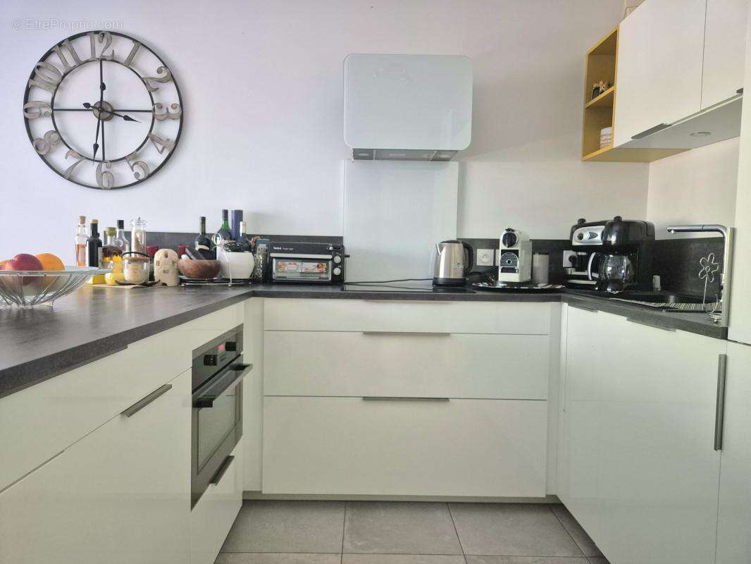 Appartement à LA COLLE-SUR-LOUP