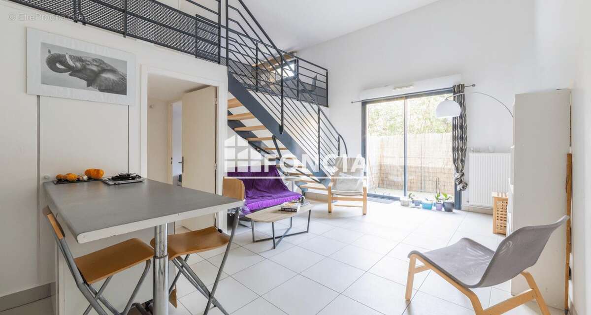 Appartement à CASTELNAU-LE-LEZ