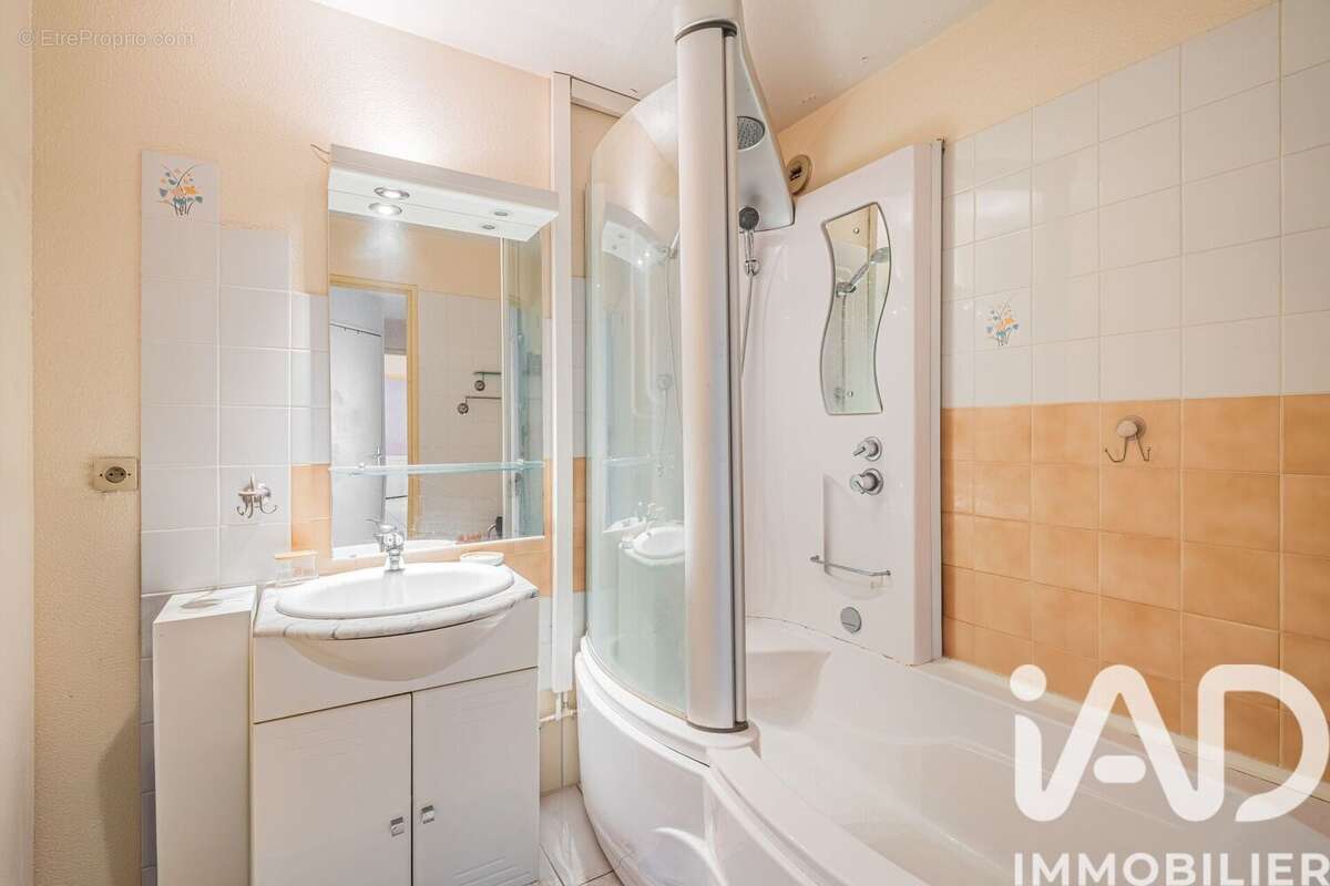 Photo 9 - Appartement à SAINT-MARTIN-D'HERES