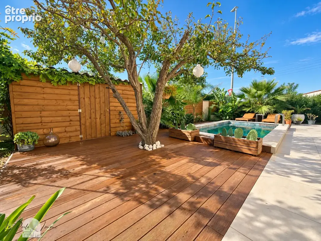 Villa 3 facesT4, R+1, de 117 m2 habitables avec Piscine et Garage - photo 2
