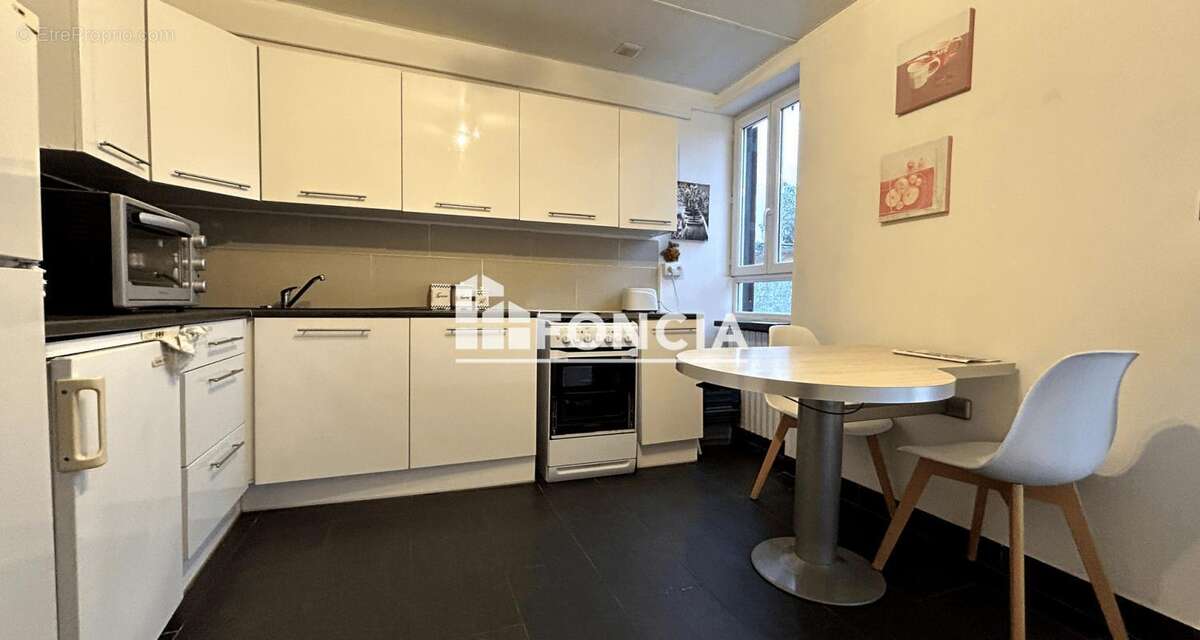 Maison à CORBEIL-ESSONNES