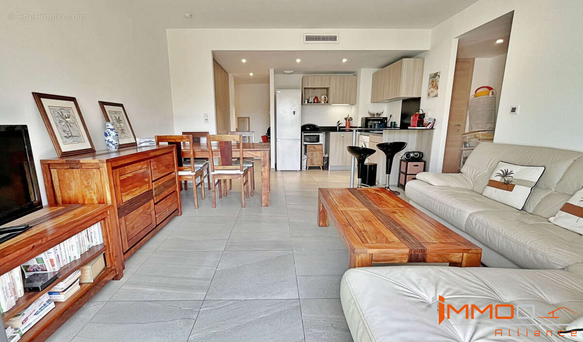 Appartement 59 m² à Cannes  - photo 7