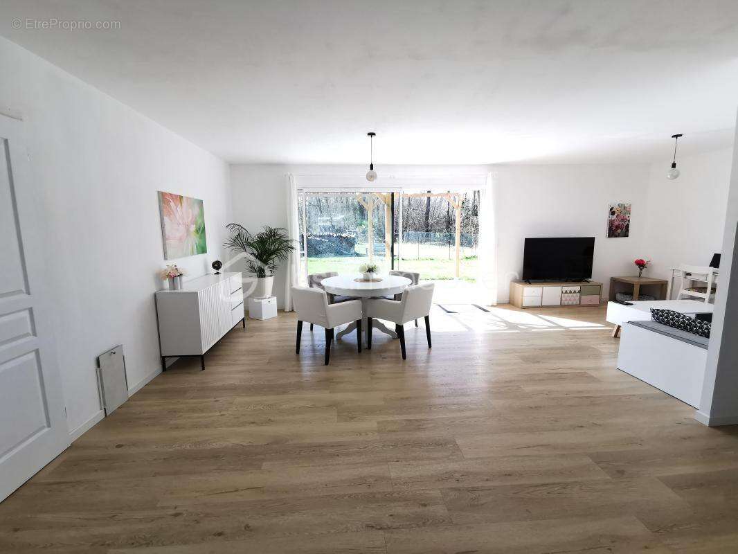 Maison à BARBAZAN-DEBAT