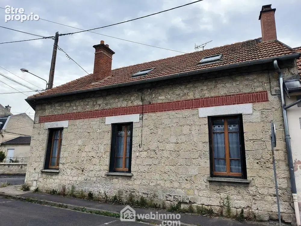 T2 d'une surface habitable de 55m² loué 445¤ comprenant...