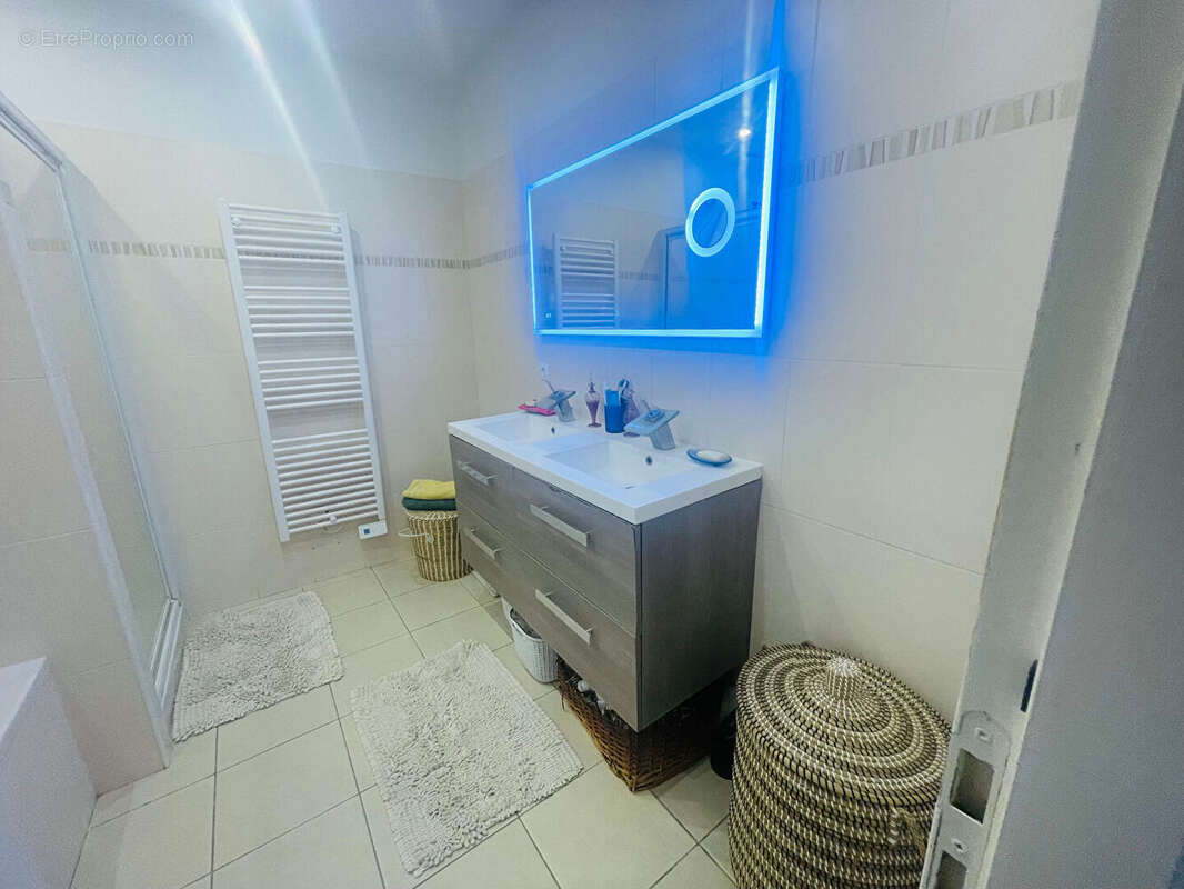 Maison à SAINT-HIPPOLYTE