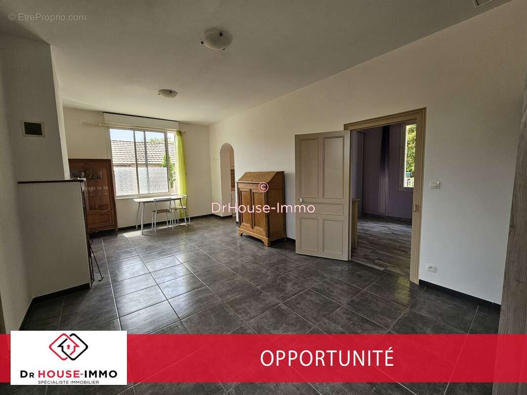 Maison 6 pièces 172 m² à vendre à Beauronne (24400) - photo 8