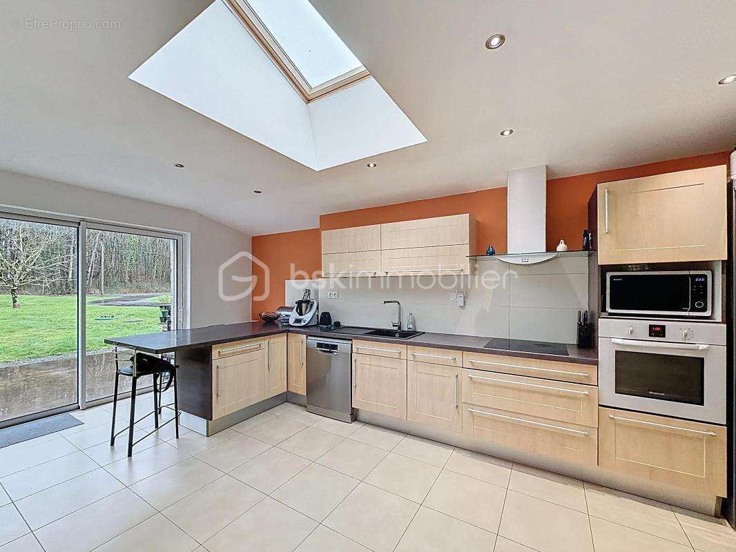 La maison idéale pour votre famille : 155 m², studio indépendant et grand jardin de 3 000 m² - photo 9