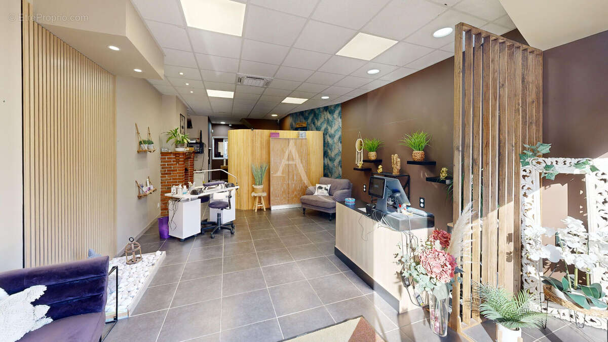 Commerce à CARCASSONNE