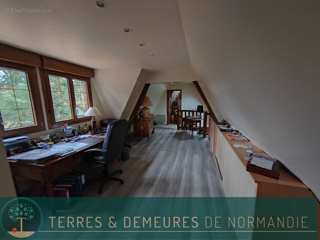 Maison à SAINT-AUBIN-DE-SCELLON