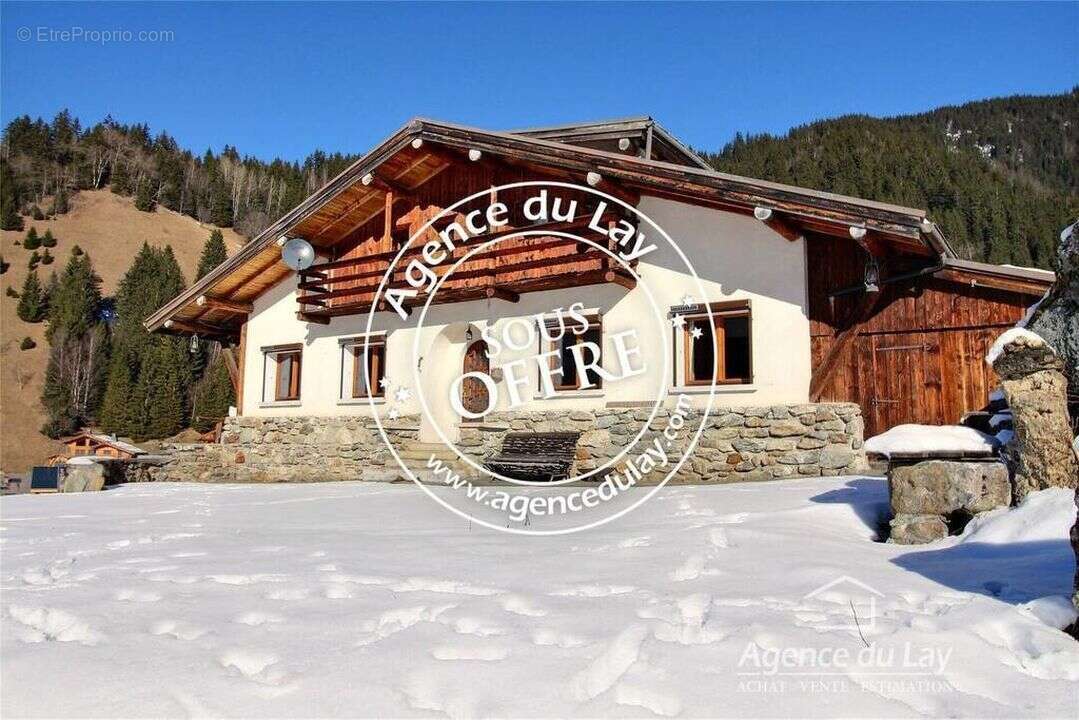 Maison à LES CONTAMINES-MONTJOIE