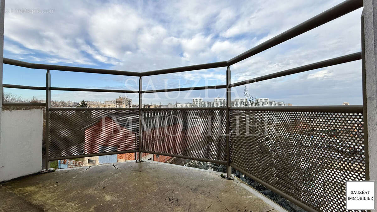 Appartement à BAGNEUX