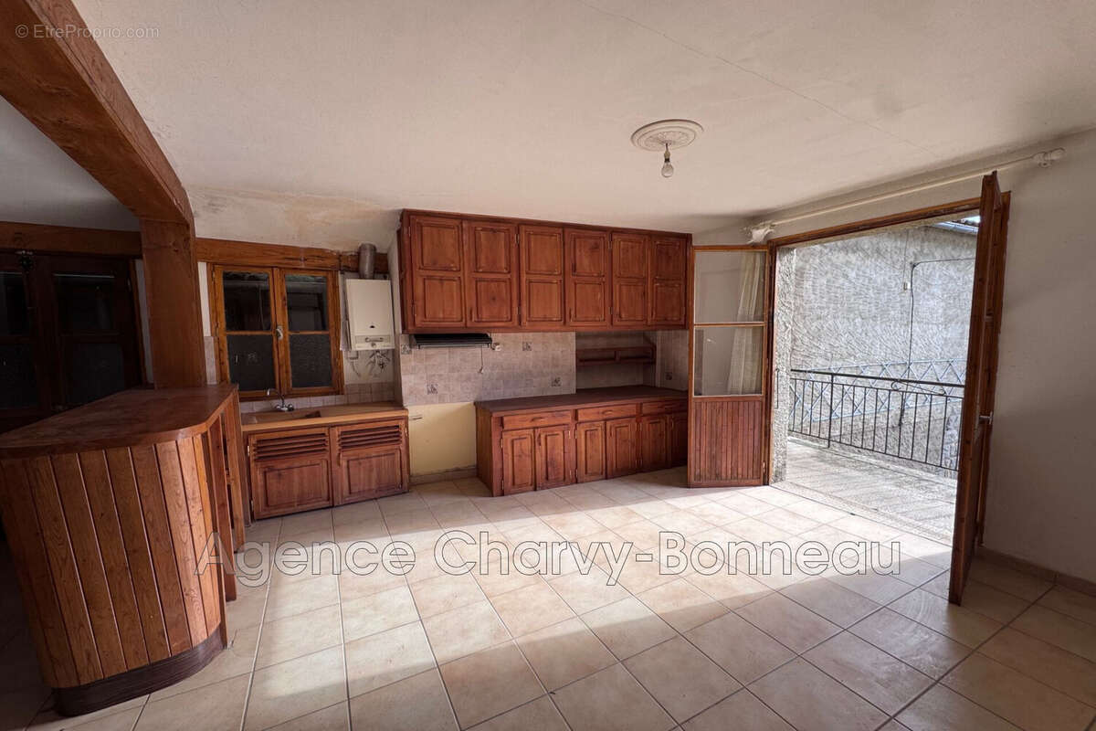 Maison à MONTJOIE-EN-COUSERANS