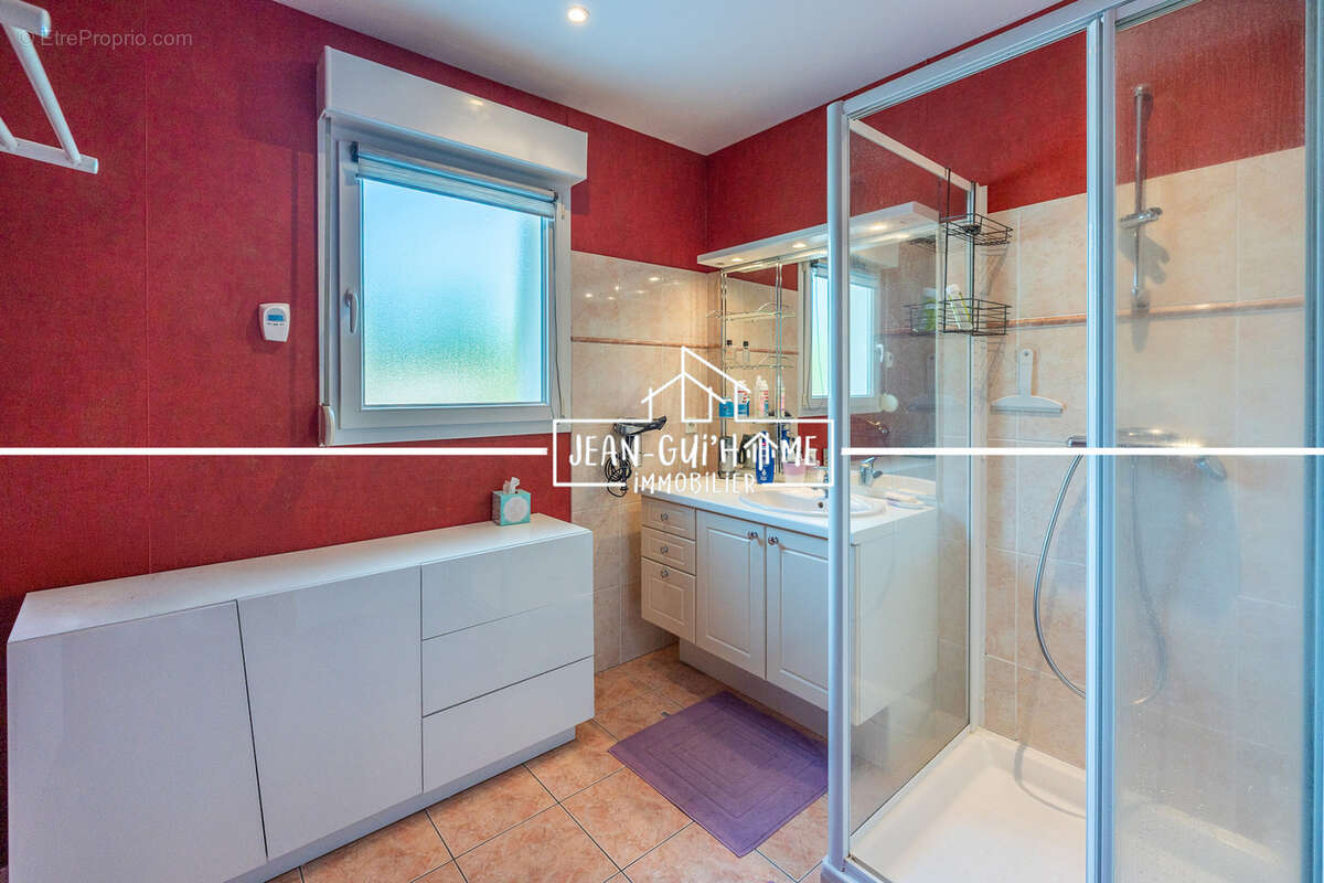 Maison avec piscine - 3 chambres - 127m2 habitables - 1506m2 de terrain - photo 13