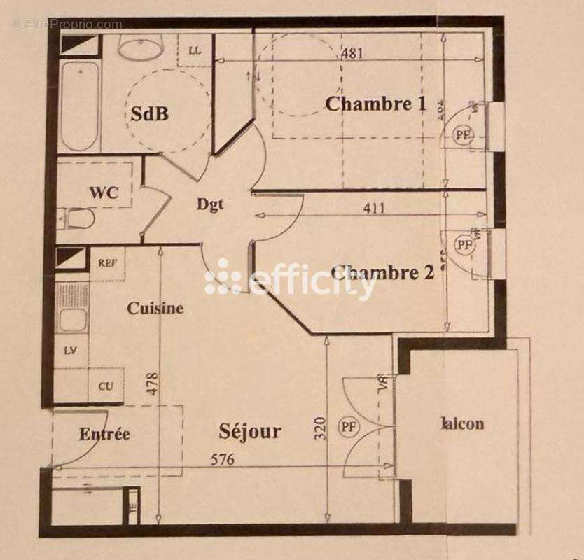 Appartement à MARSEILLE-4E