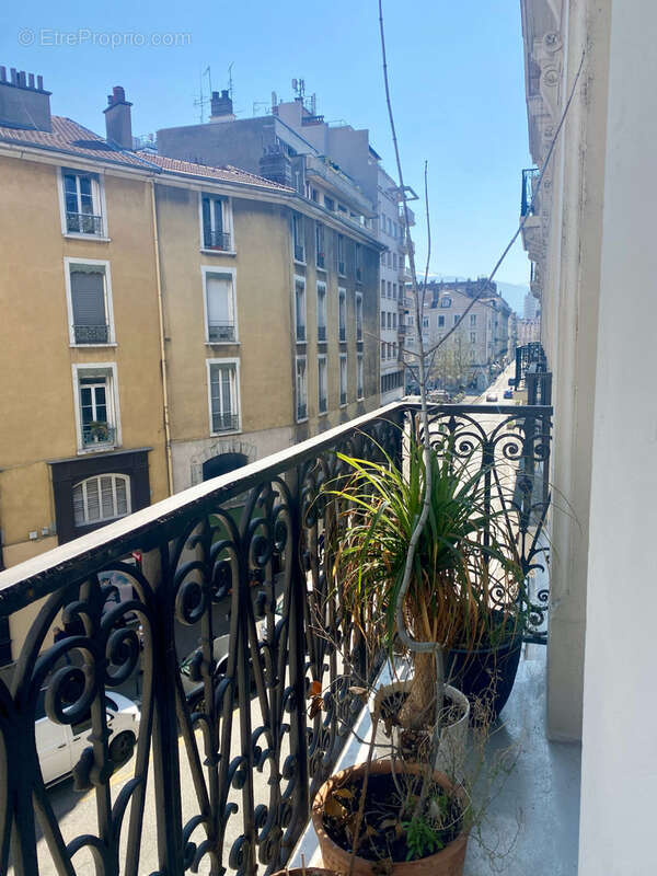 Appartement à GRENOBLE