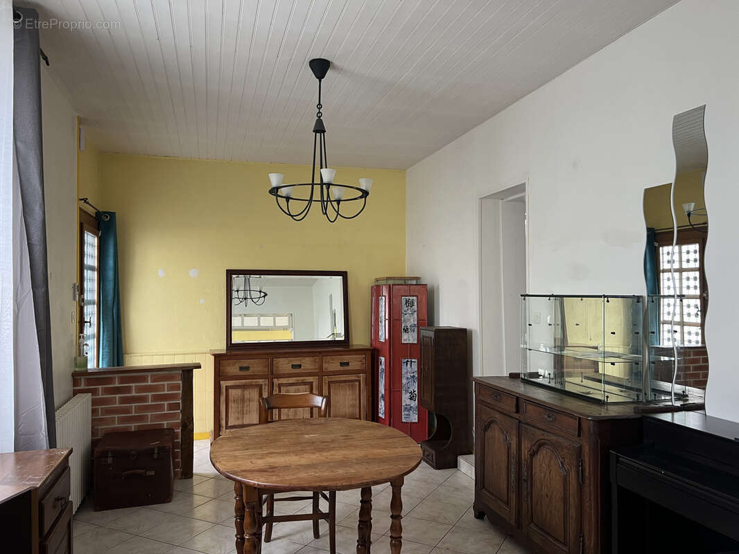 Maison à SAINT-PIERRE-DES-CORPS