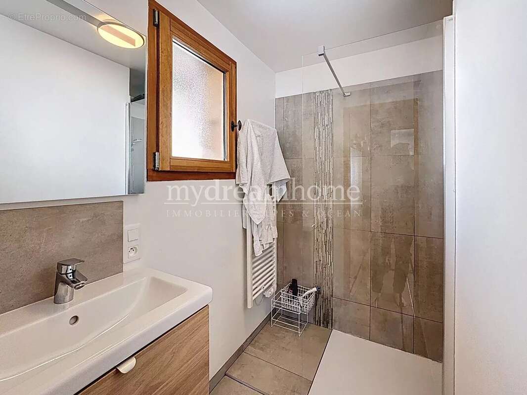 Maison à PRAZ-SUR-ARLY