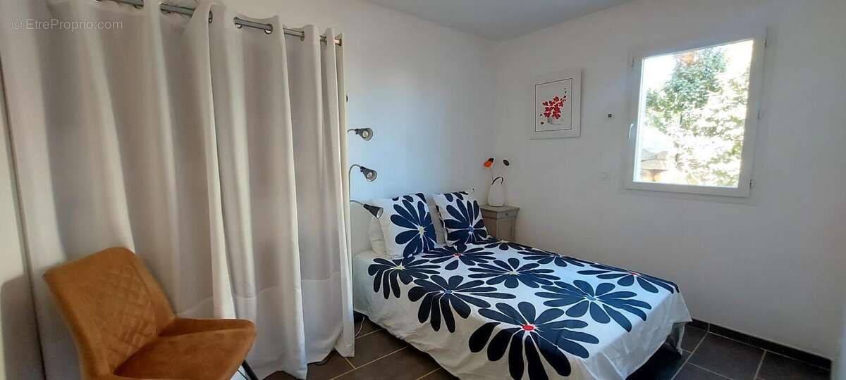 Maison à FREJUS