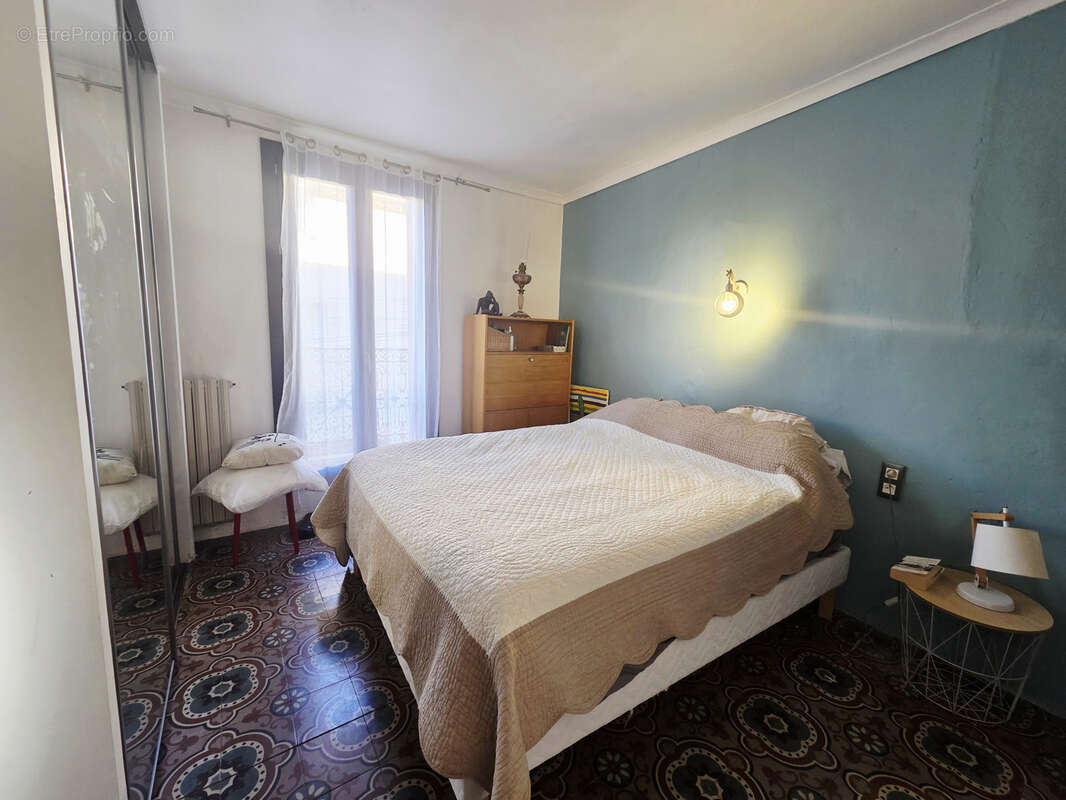 Maison à POUZOLLES