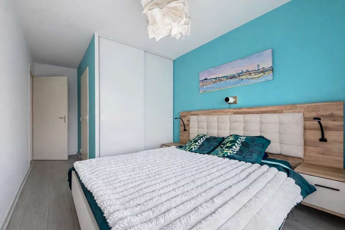 Appartement à MARSEILLE-14E