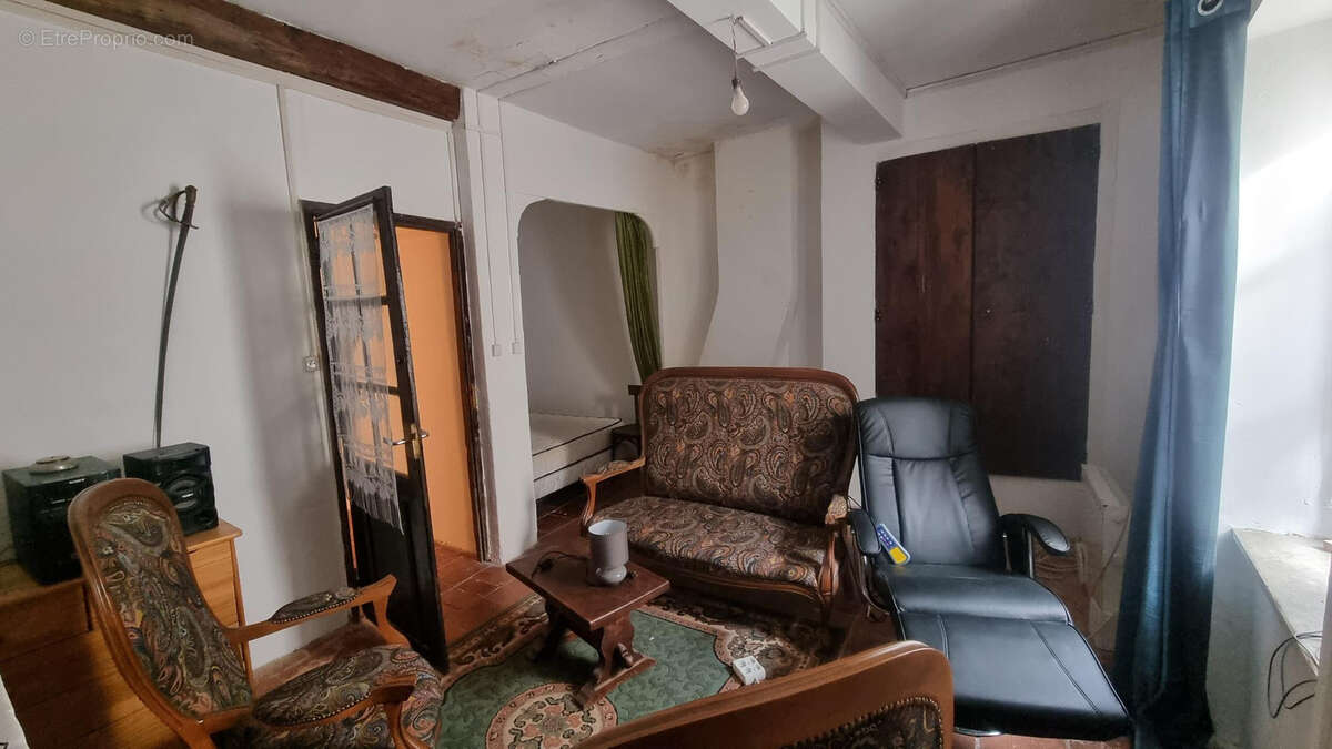 Appartement à AZILLE