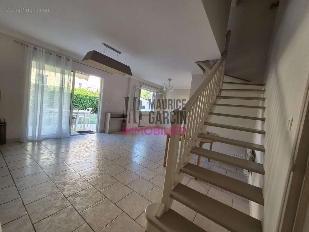 Maison 126 m² à Avignon  - photo 3