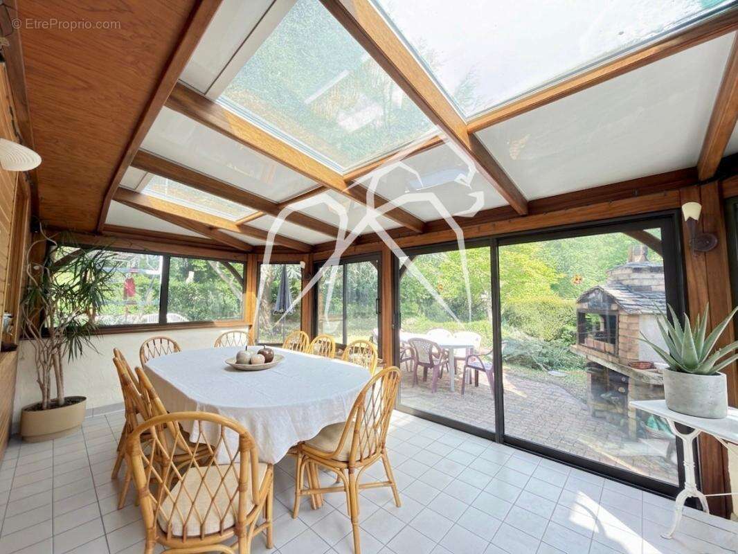 Maison individuelle  4 chambres  sous-sol complet  jardin - photo 6