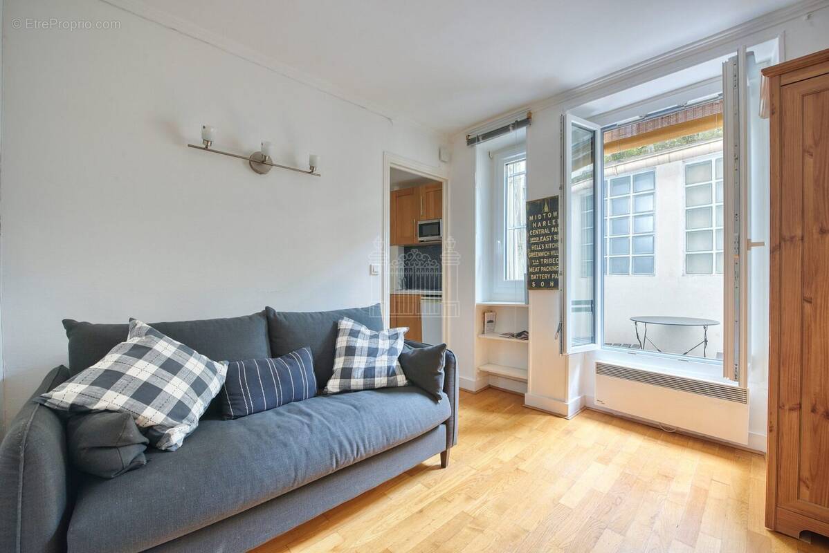 Appartement à PARIS-6E