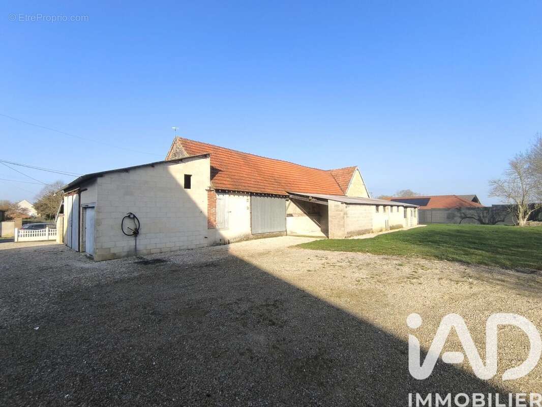 Maison 203 m² à Broussy-Le-Grand  - photo 8