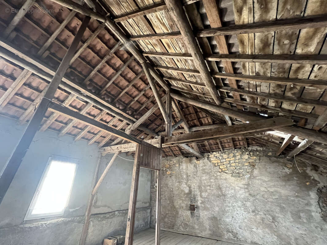 Maison à VILLERS-LA-CHEVRE