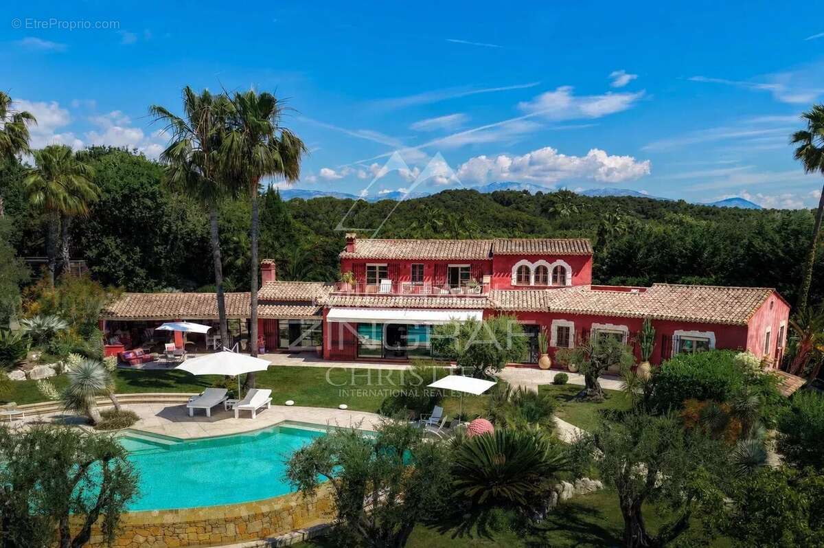 Maison à MOUGINS