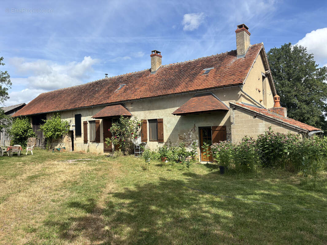 Maison à SAINT-PLAISIR