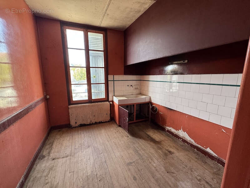 Appartement à MONTGUYON