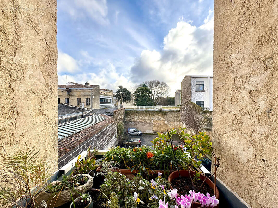 Appartement à BORDEAUX
