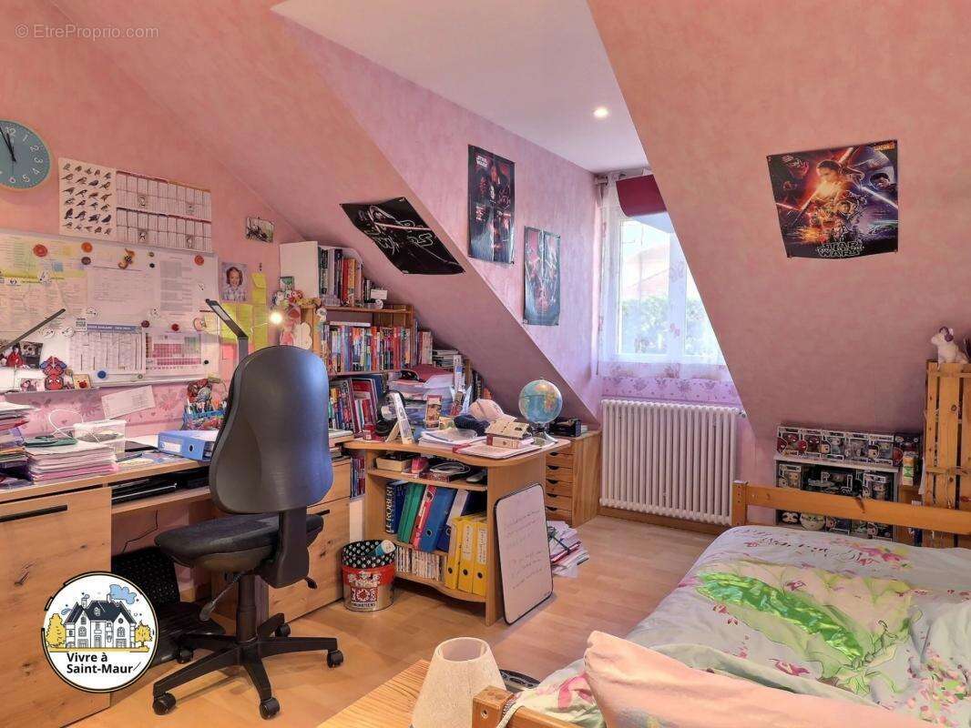 Maison à CHENNEVIERES-SUR-MARNE