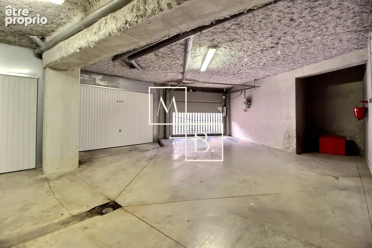 À vendre, Montpellier secteur Croix d'Argent, garage box de 14,38 m2 en sous-sol. - photo 7