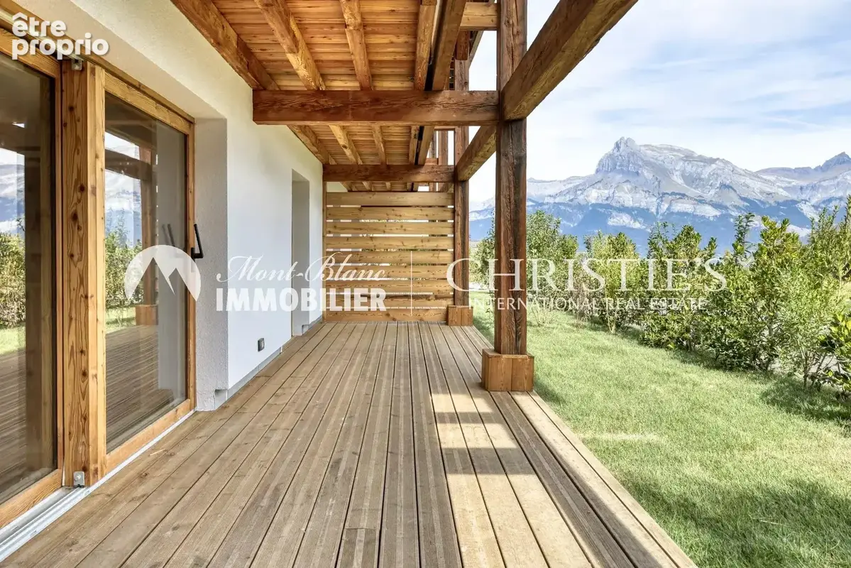 Appartement à DEMI-QUARTIER