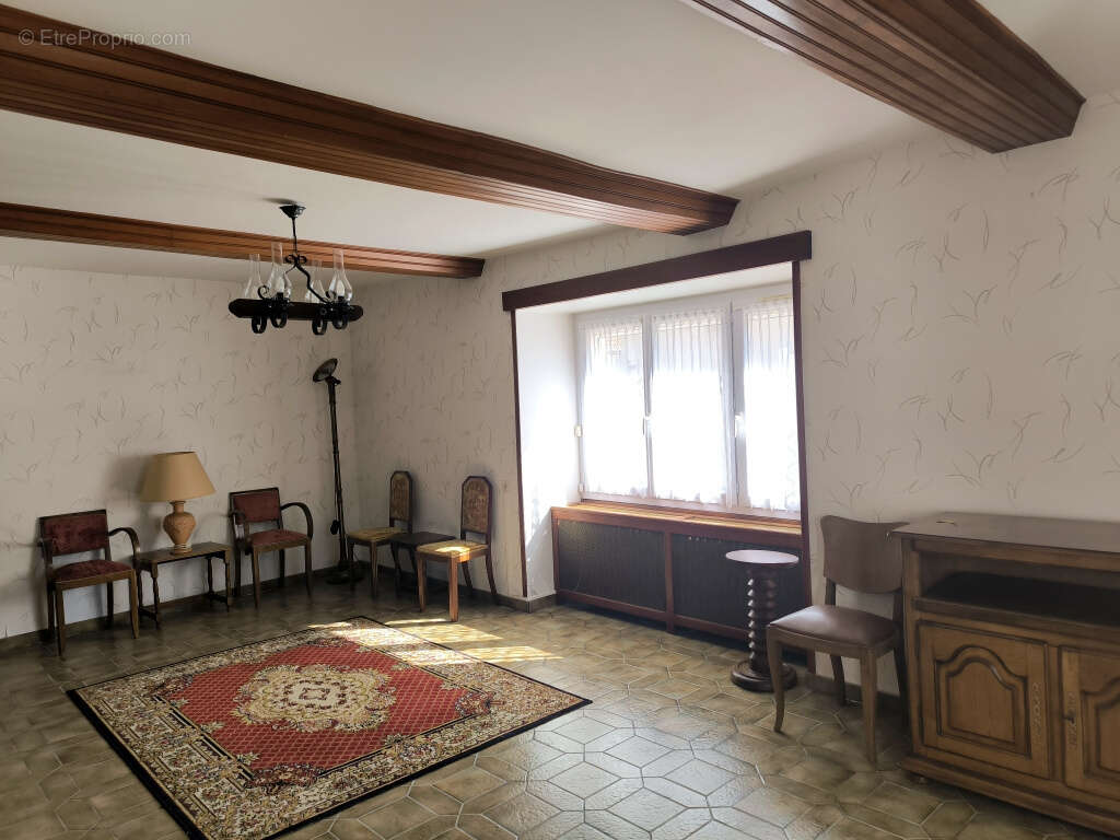 Maison à VIENNE-EN-BESSIN