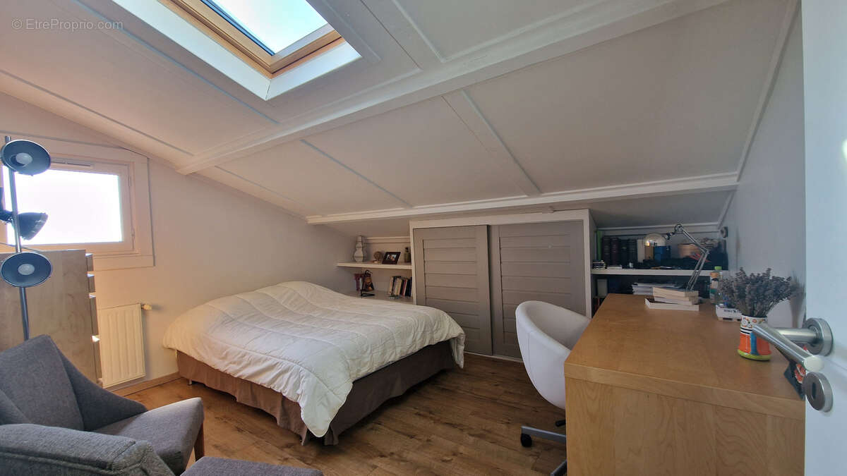 Maison à COUZON-AU-MONT-D&#039;OR