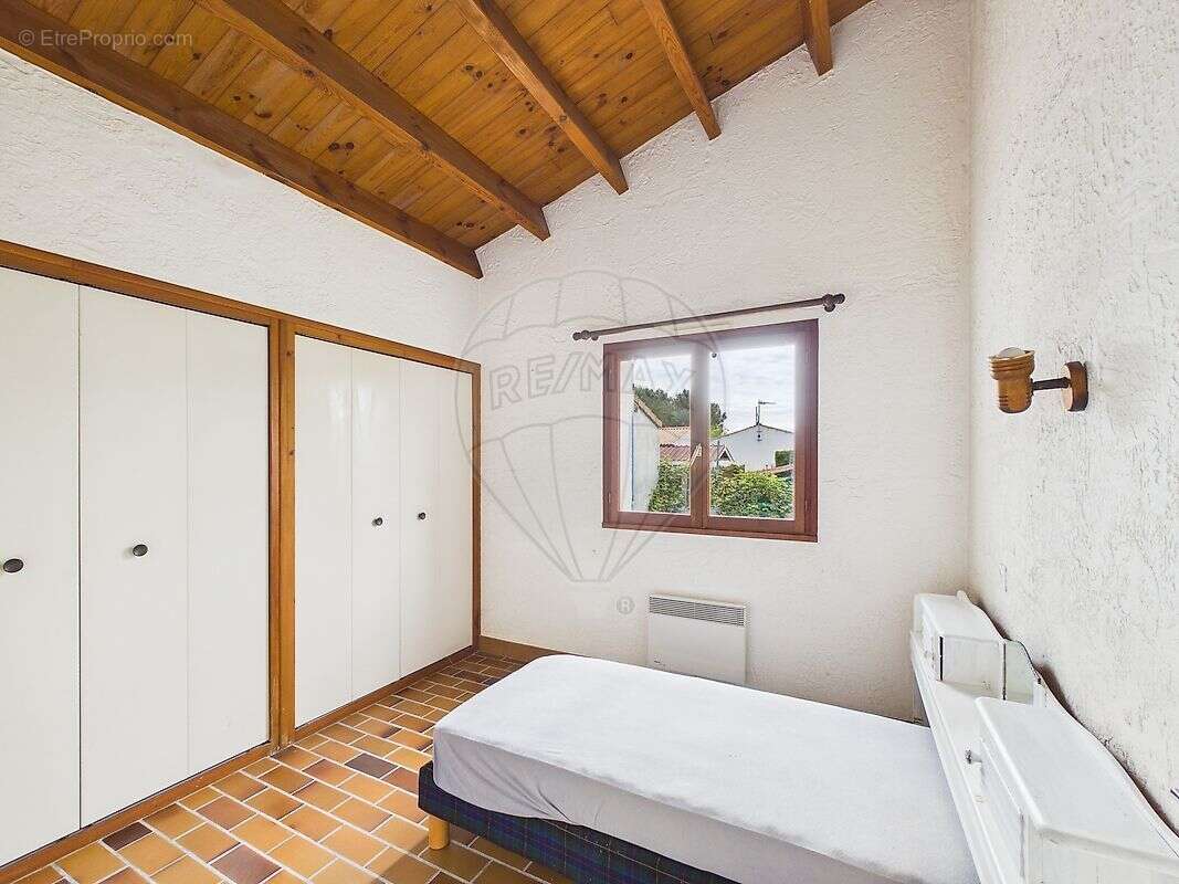 Maison à LES MATHES