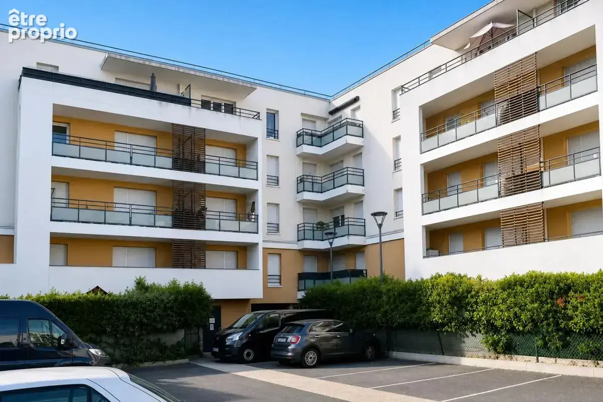Appartement à DAMMARIE-LES-LYS