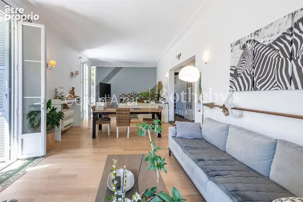 Rare, Nice quartier des Poètes, maison avec jardin, garage et fort potentiel locatif. - photo 4