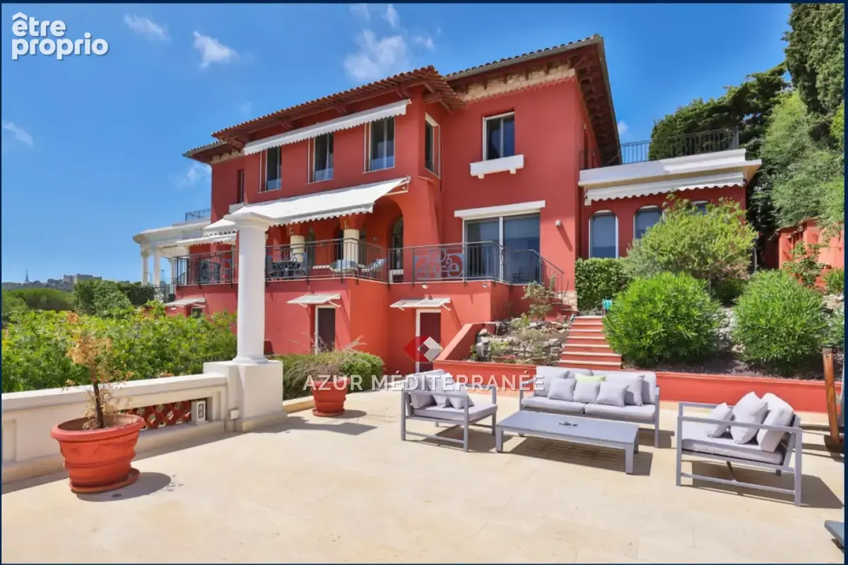 Maison 426 m² à Villefranche-Sur-Mer  - photo 4
