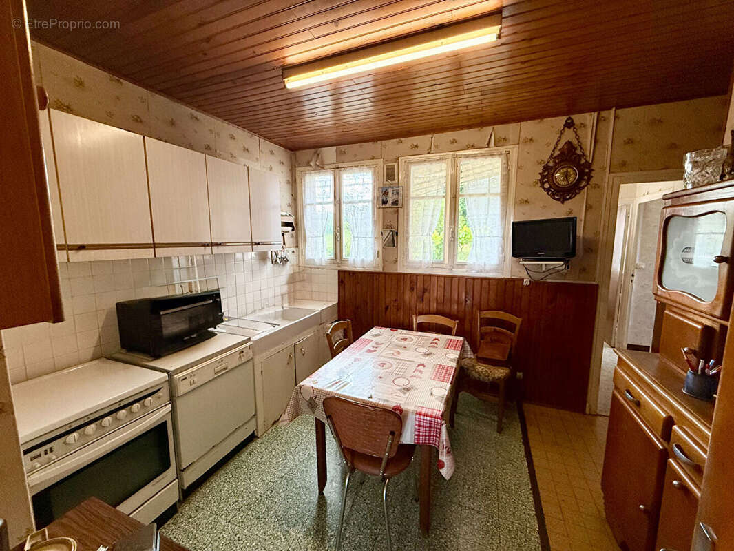 Maison Toury-Lurcy 4 pièce(s) 87 m2 - photo 6
