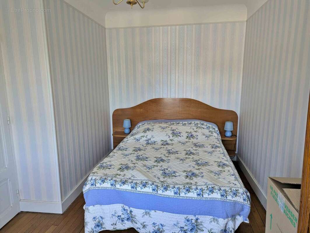 chambre village proche rivière - Maison à MERRY-SUR-YONNE